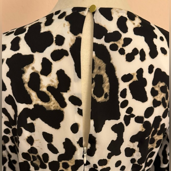 CeCe By Cynthia Steffe 'Asha' Animal Print Mini Babydoll Dress - Picture 4 of 7